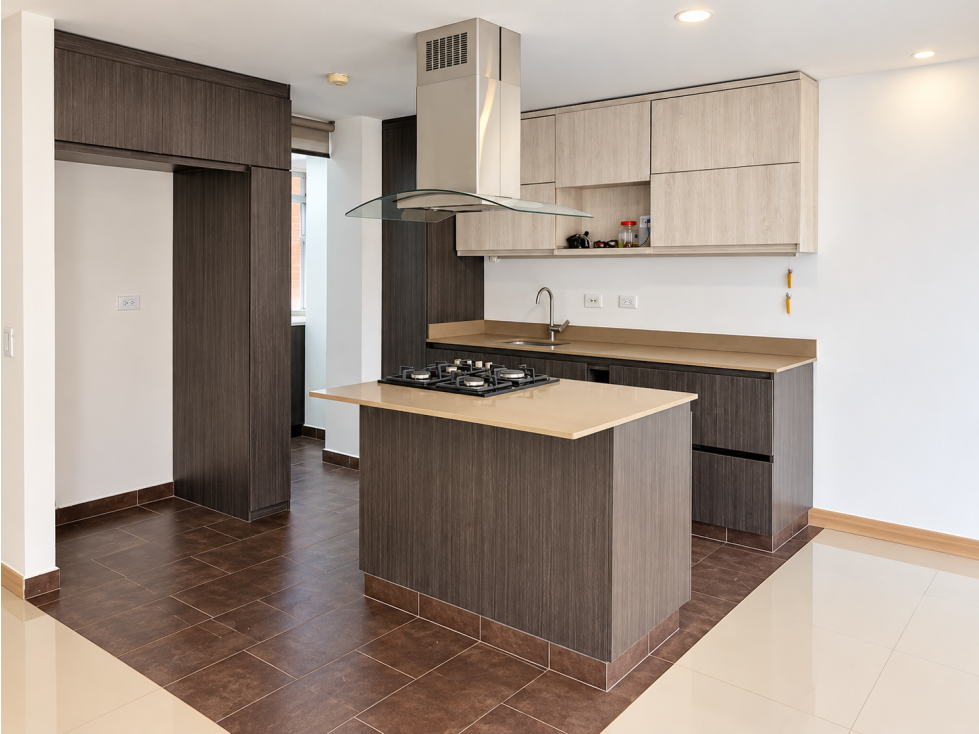 Apartamento en arriendo en El Portal, Envigado · foto 4 de 12