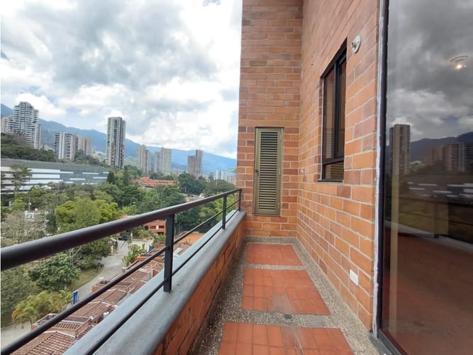 Apartamento de 1 alcoba en arriendo en Los Balsos, Medellín, 48 m² · foto 8 de 19
