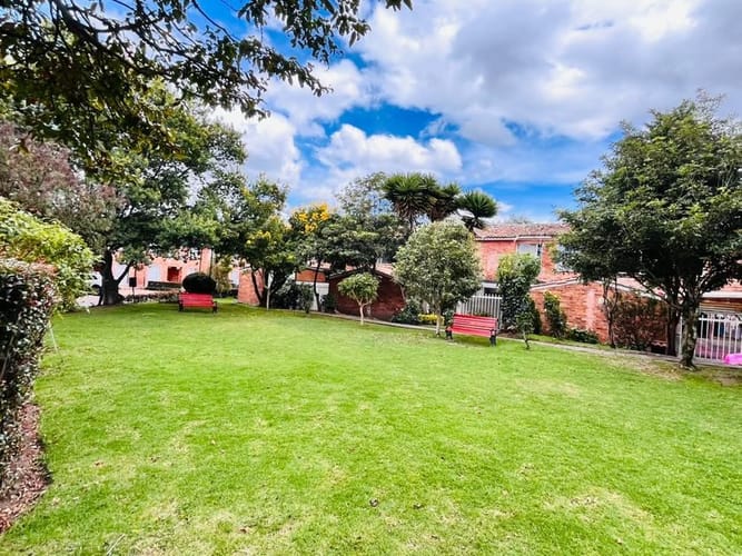 Casa en venta en La Estrella, Chía · foto 2 de 20