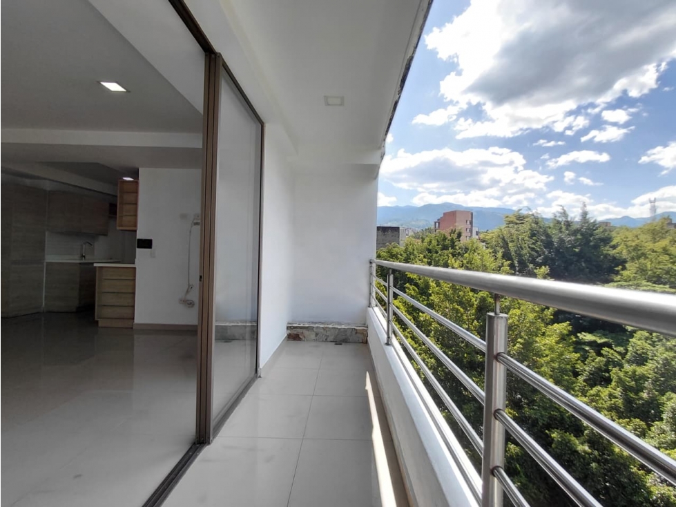 Apartamento en venta en La Almeria, Medellín · foto 13 de 24