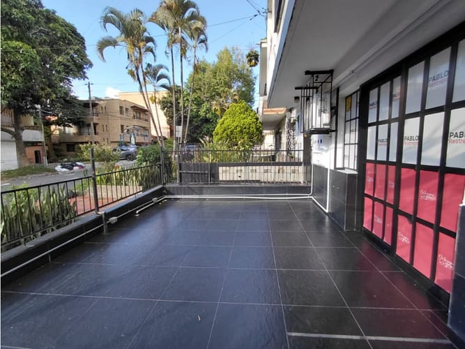 Local en venta en Bucarest, Envigado, 128 m² · foto 17 de 17
