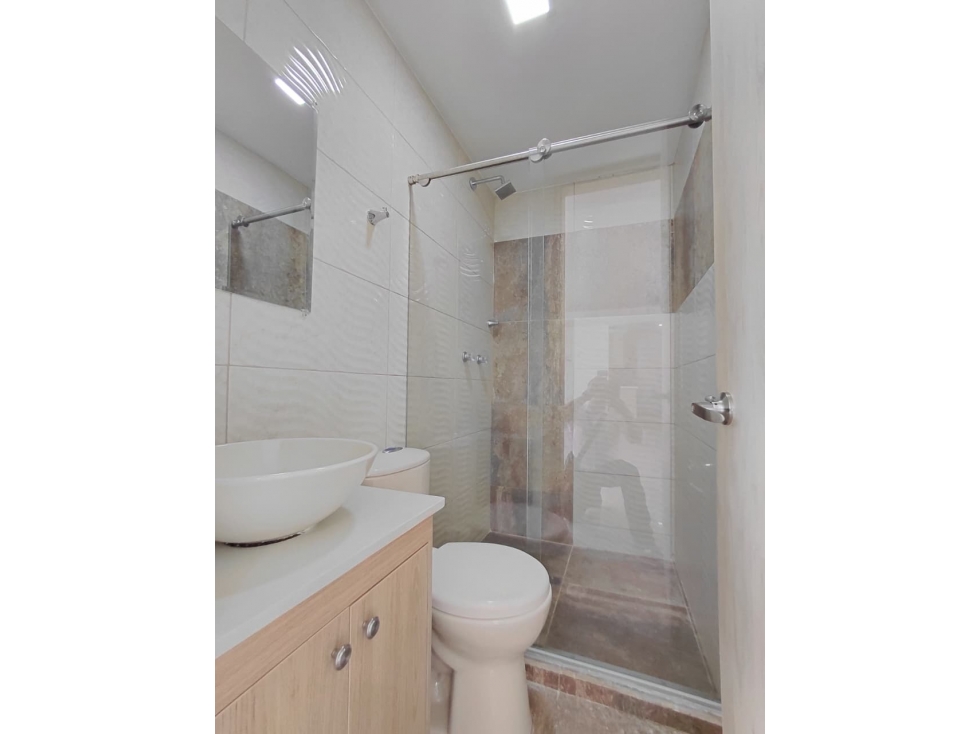 Apartamento en venta en La Almeria, Medellín · foto 17 de 24