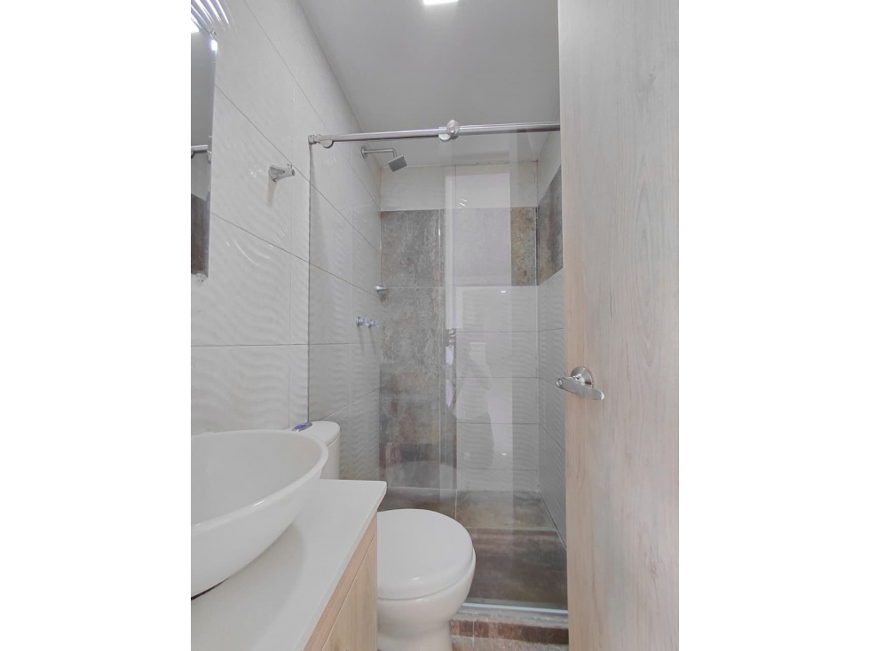 Apartamento en venta en La Almeria, Medellín · foto 18 de 24