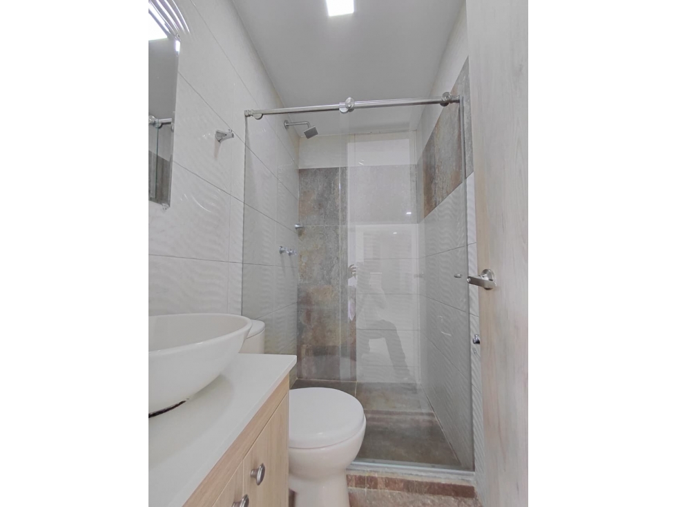 Apartamento en venta en La Almeria, Medellín · foto 19 de 24