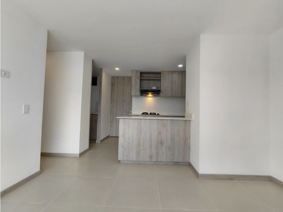 Apartamento en venta en Zona Industrial No. 1, Itagüí · foto 8 de 24