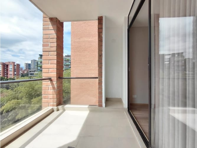 Apartamento de 3 alcobas en arriendo en San Lucas, Medellín, 170 m² · foto 20 de 24