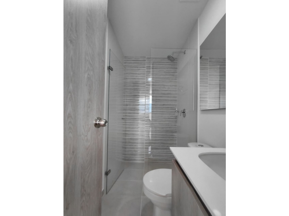 Apartamento en venta en Zona Industrial No. 1, Itagüí · foto 17 de 24