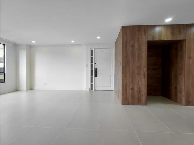 Apartamento en venta en Oviedo, Medellín · foto 9 de 24