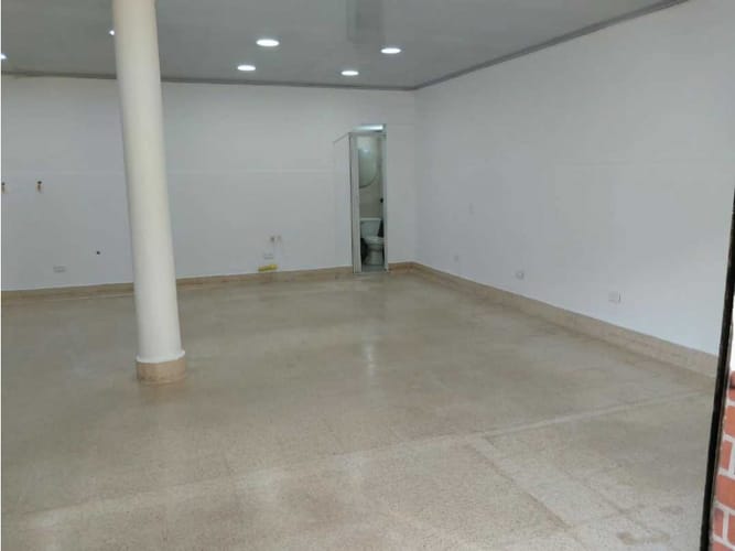 Local en arriendo en La Magnolia, Envigado, 60 m² · foto 4 de 10