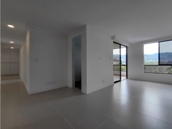 Apartamento en venta en Oviedo, Medellín · foto 15 de 24