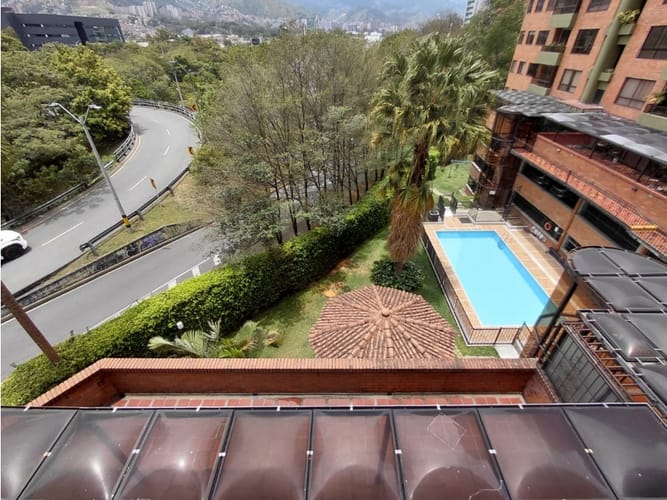 Apartamento en venta en Oviedo, Medellín · foto 19 de 24