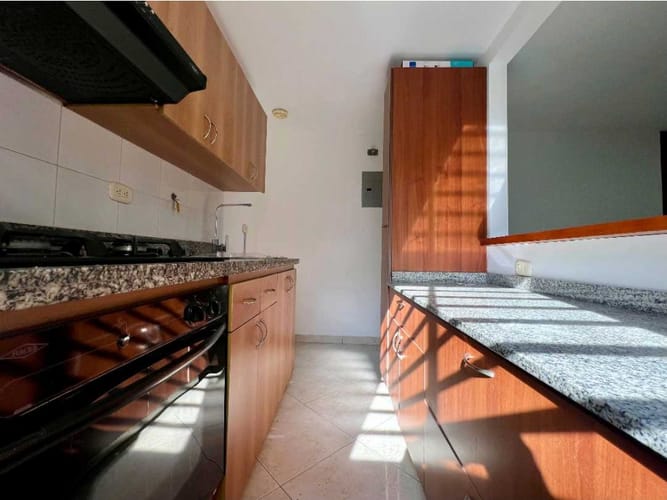 Apartamento de 2 alcobas en venta en Abadia Del Campo, Envigado, 70 m² · foto 4 de 17