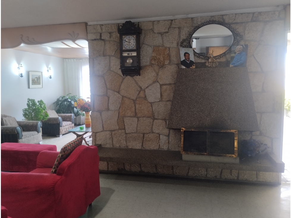 Casa en venta en Barrios Unidos, Bogotá · foto 9 de 24