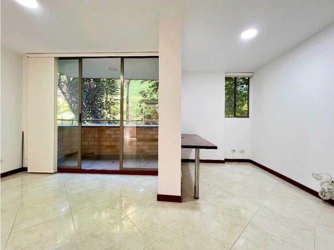 Apartamento de 2 alcobas en venta en Abadia Del Campo, Envigado, 70 m² · foto 7 de 17