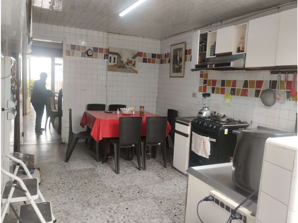 Casa en venta en Barrios Unidos, Bogotá · foto 12 de 24