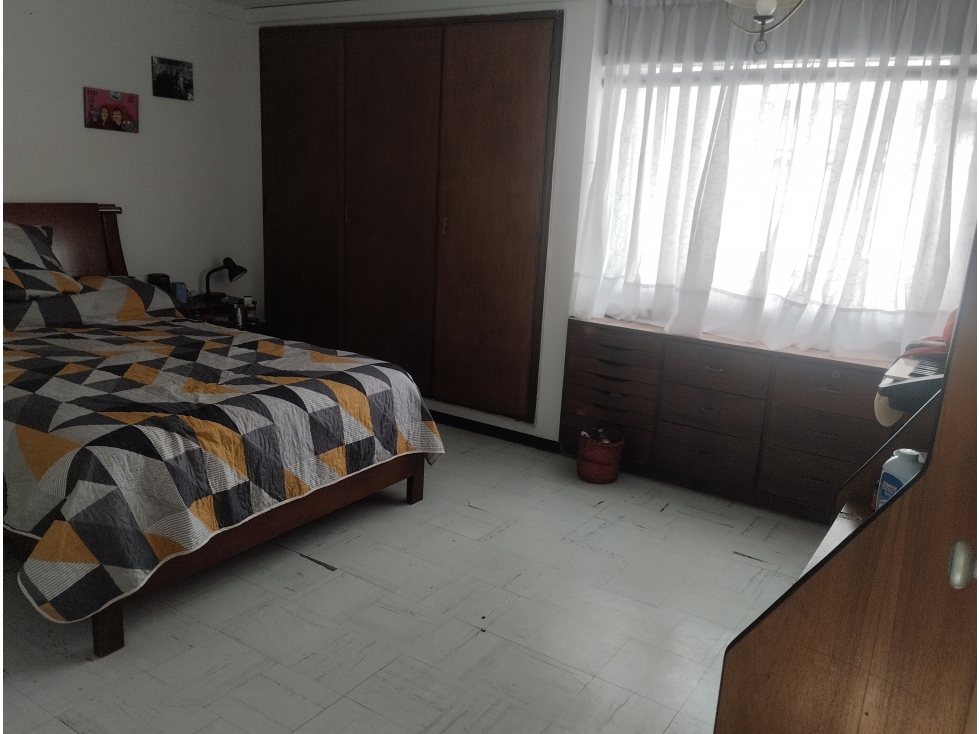 Casa en venta en Barrios Unidos, Bogotá · foto 16 de 24
