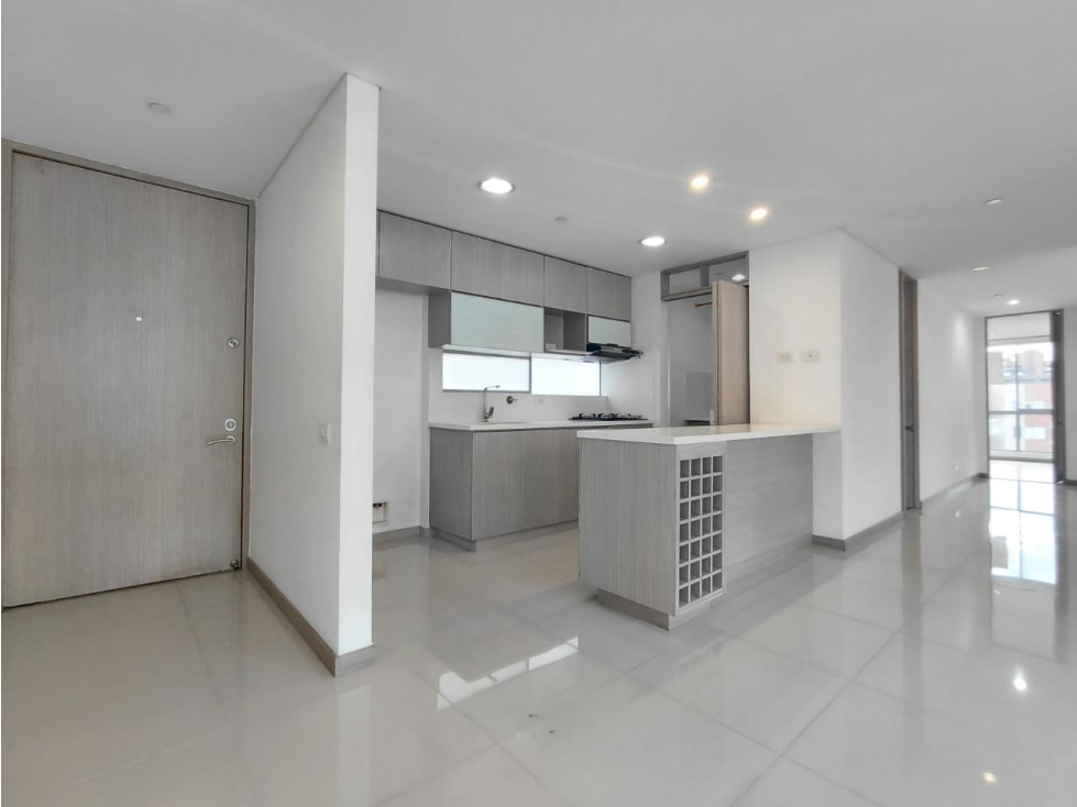 Apartamento en arriendo en Claraval, Envigado · foto 3 de 24