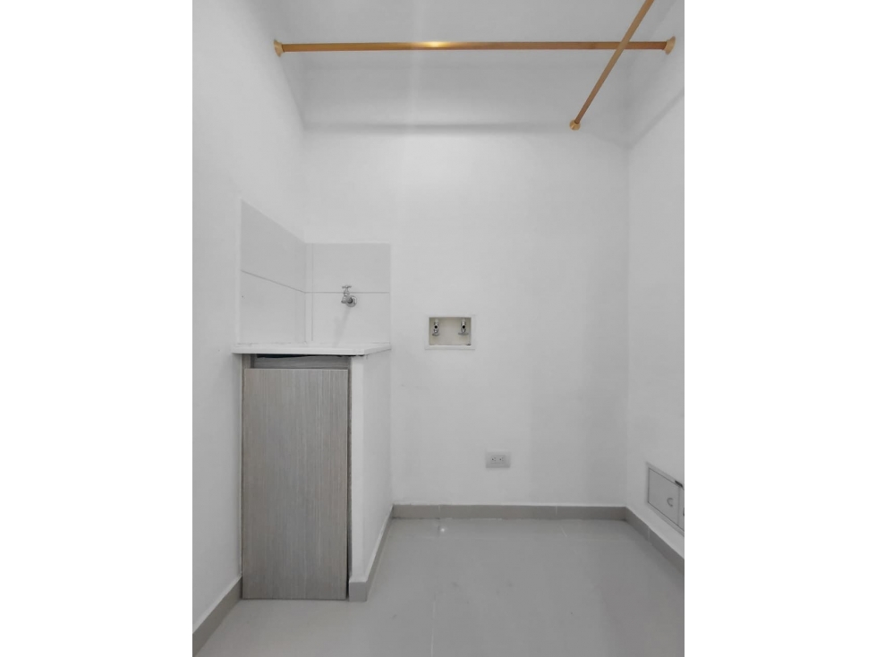 Apartamento en arriendo en Claraval, Envigado · foto 5 de 24