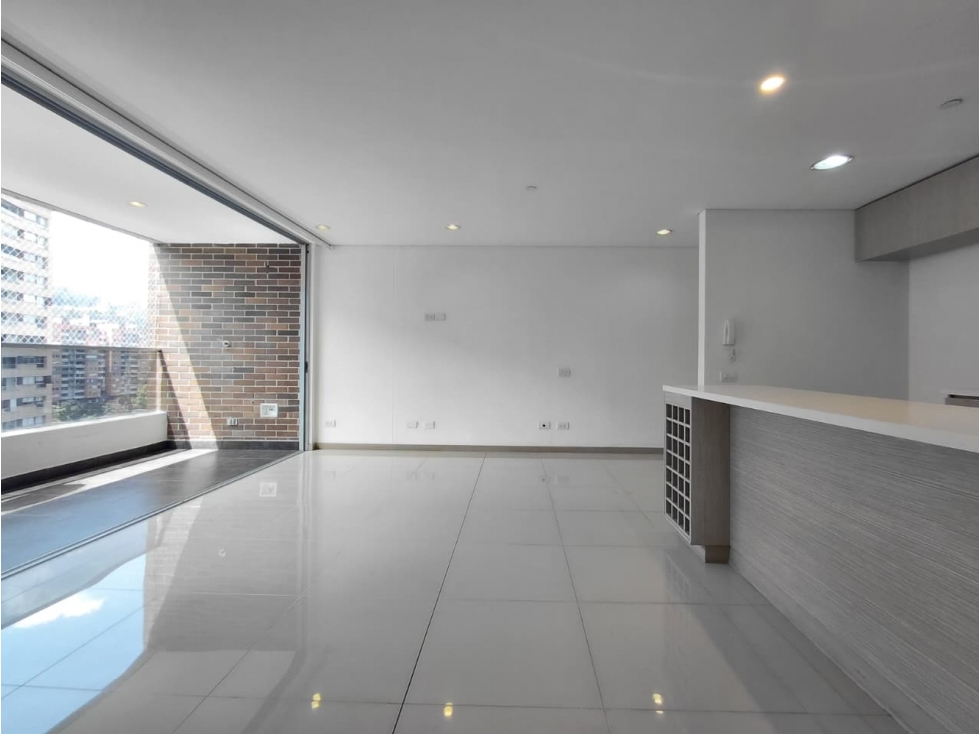 Apartamento en arriendo en Claraval, Envigado · foto 6 de 24