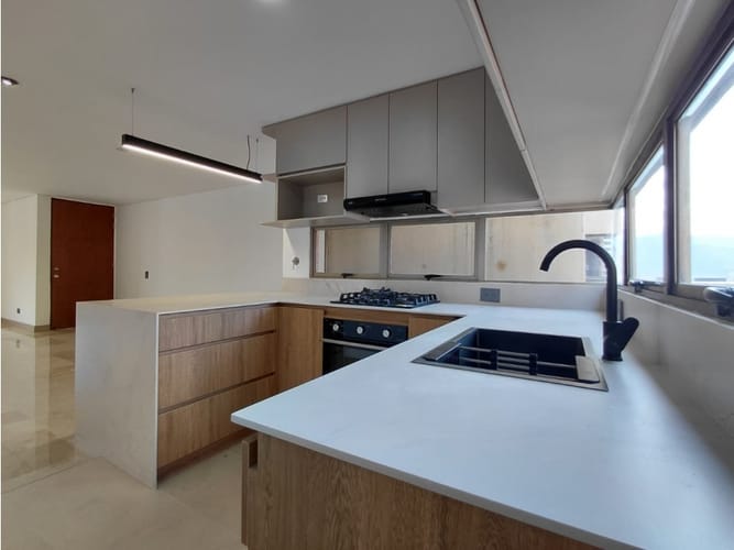 Apartamento en arriendo en Alejandria, Medellín · foto 11 de 24