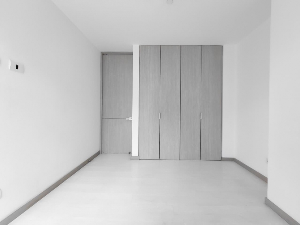Apartamento en arriendo en Claraval, Envigado · foto 23 de 24