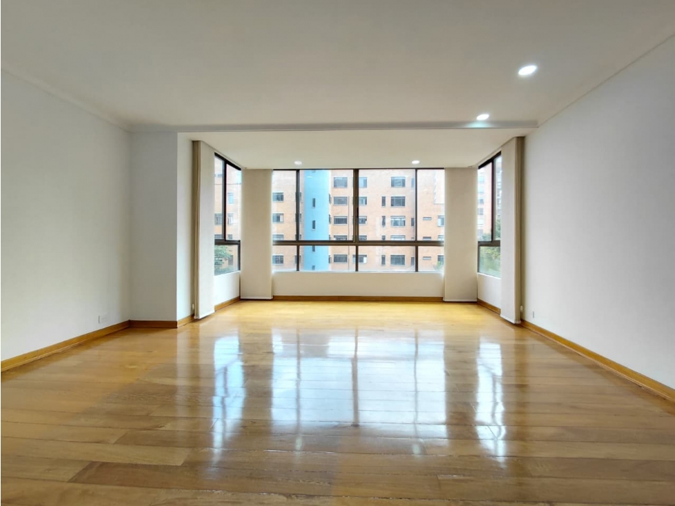 Apartamento en venta en Alejandria, Medellín · foto 4 de 24