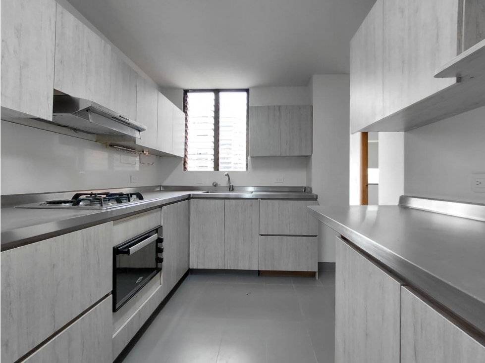 Apartamento en venta en Alejandria, Medellín · foto 9 de 24