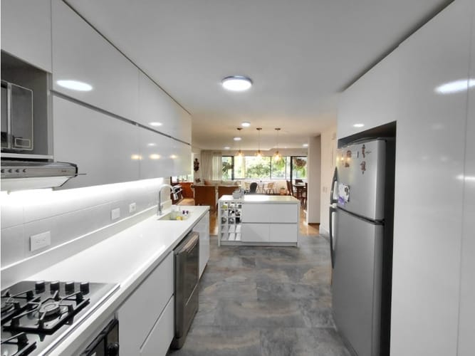 Apartamento en venta en El Campestre, Medellín · foto 15 de 24