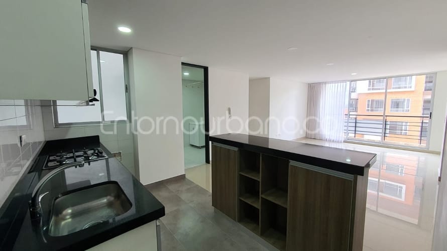 Apartamento de 3 alcobas en venta en Los Muiscas, Tunja, 91 m² · foto 2 de 12