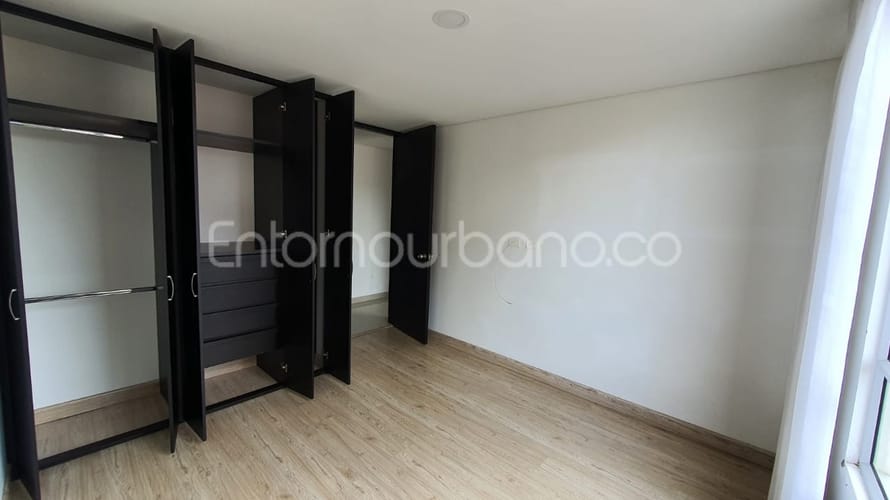 Apartamento de 3 alcobas en venta en Los Muiscas, Tunja, 91 m² · foto 7 de 12
