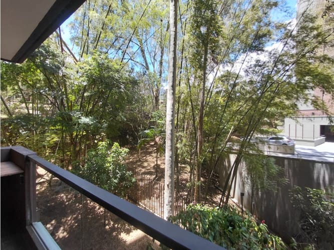 Apartamento de 2 alcobas en arriendo en Los Balsos, Medellín, 77 m² · foto 11 de 24