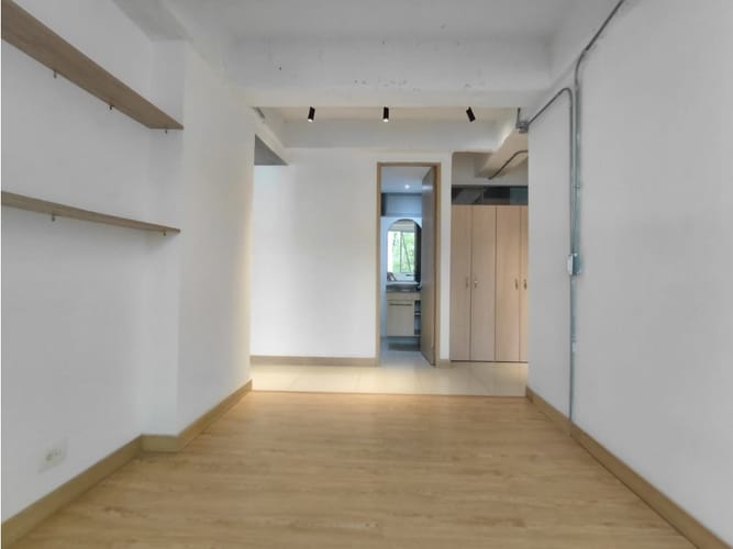 Apartamento de 2 alcobas en arriendo en Los Balsos, Medellín, 77 m² · foto 18 de 24