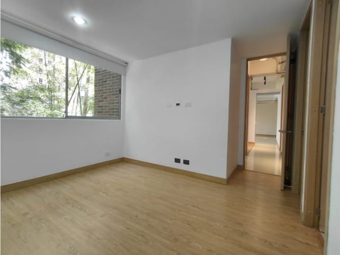 Apartamento de 2 alcobas en arriendo en Los Balsos, Medellín, 77 m² · foto 23 de 24
