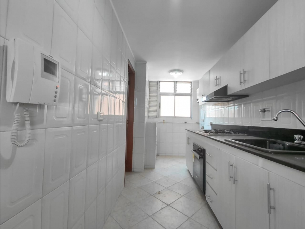 Apartamento en venta en Laureles, Medellín · foto 5 de 24