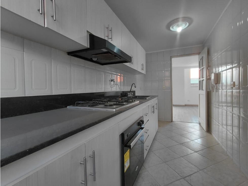Apartamento en venta en Laureles, Medellín · foto 6 de 24