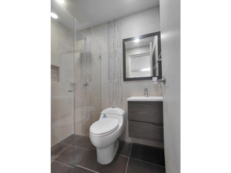 Apartamento en venta en Laureles, Medellín · foto 12 de 24