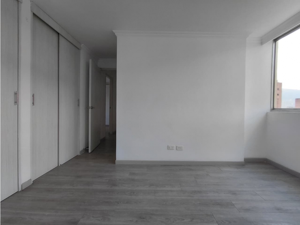 Apartamento en venta en Laureles, Medellín · foto 13 de 24
