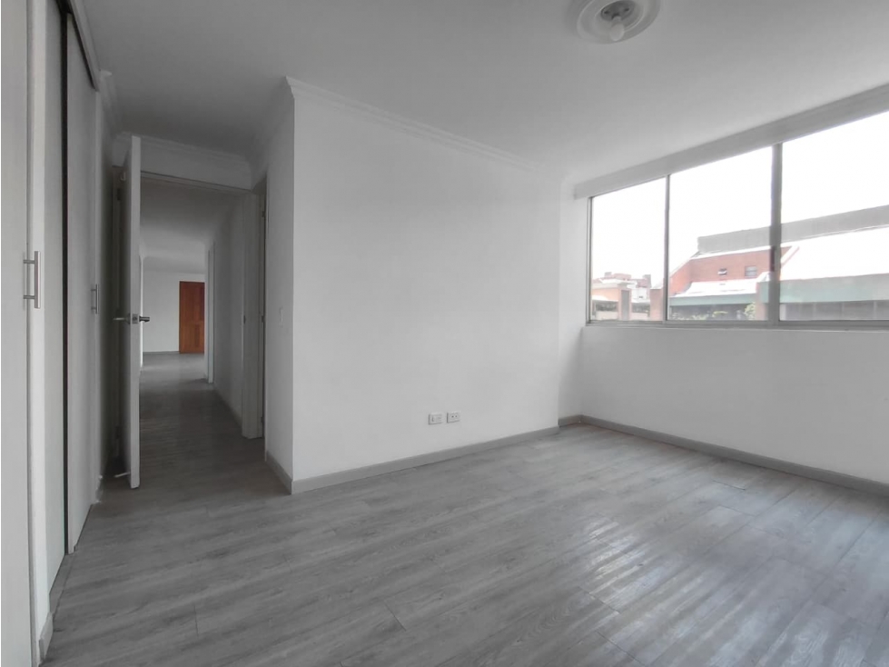Apartamento en venta en Laureles, Medellín · foto 14 de 24