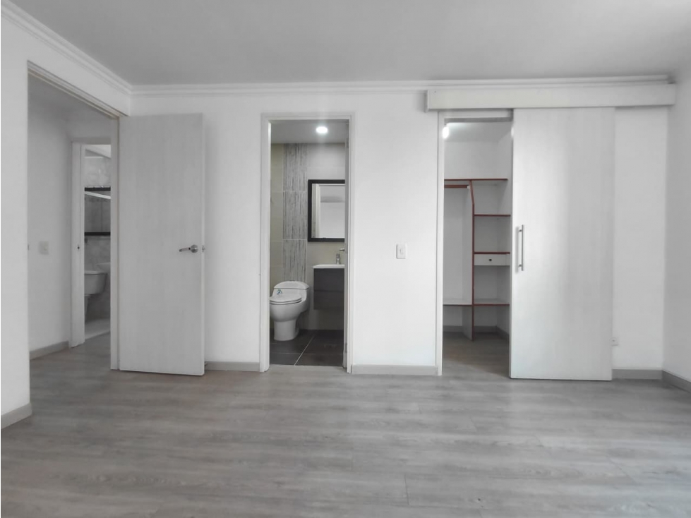 Apartamento en venta en Laureles, Medellín · foto 15 de 24