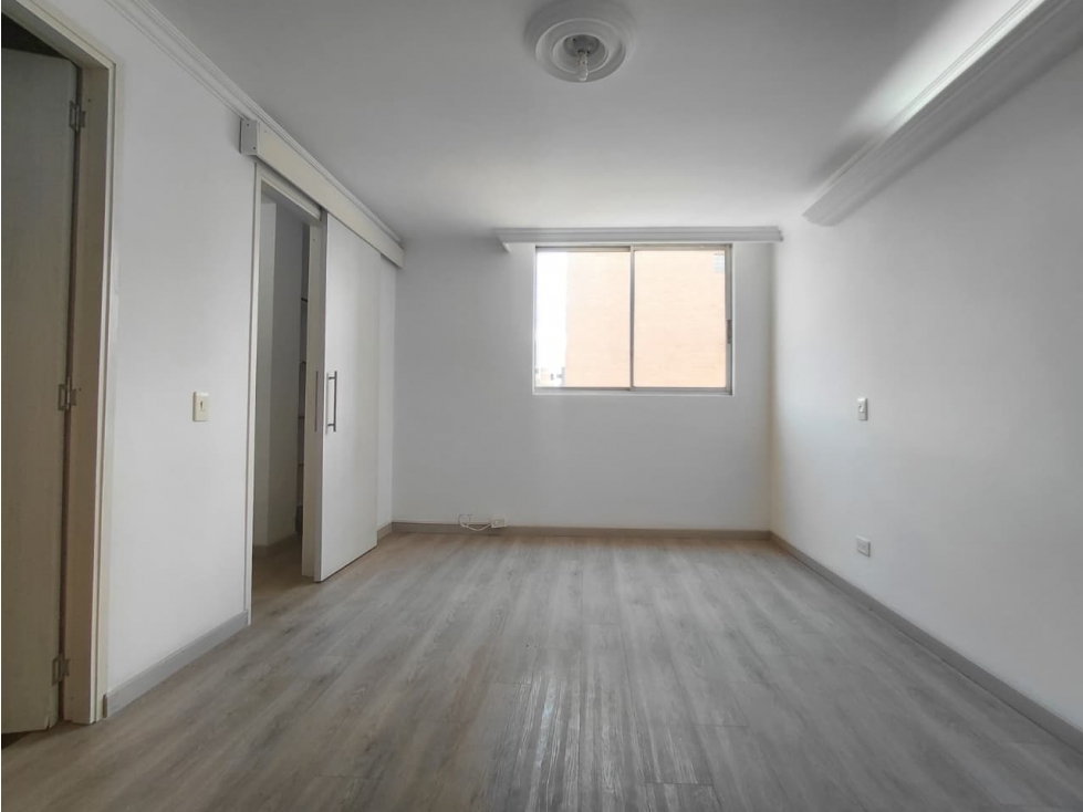 Apartamento en venta en Laureles, Medellín · foto 20 de 24