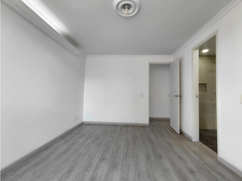 Apartamento en venta en Laureles, Medellín · foto 21 de 24