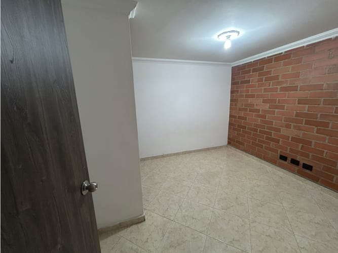Casa de 11 alcobas en venta en Belén Los Alpes, Medellín, 396 m² · foto 22 de 24