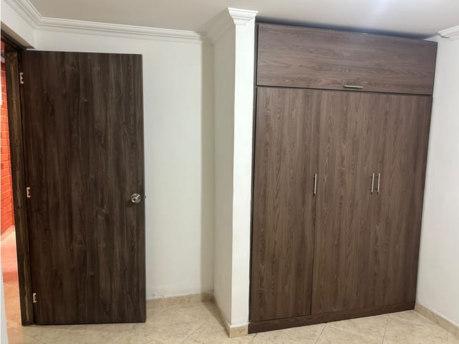 Casa de 11 alcobas en venta en Belén Los Alpes, Medellín, 396 m² · foto 24 de 24