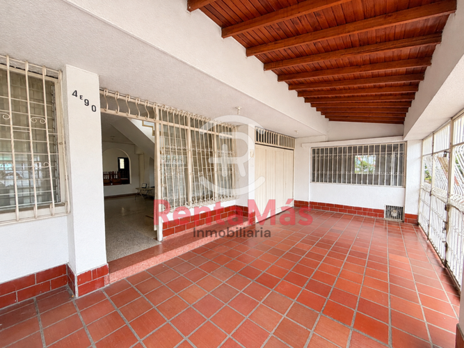 Casa de 8 alcobas en venta en La Ceiba, Cúcuta, 458 m² · foto 4 de 24
