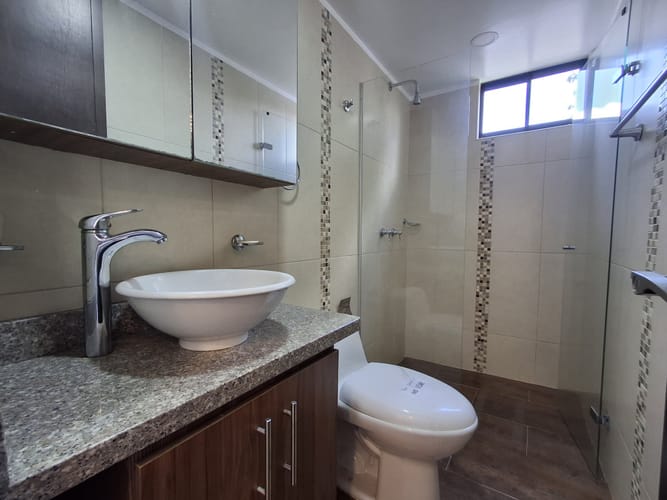 Casa de 4 alcobas en venta en Guamito, La Ceja, 164 m² · foto 17 de 24
