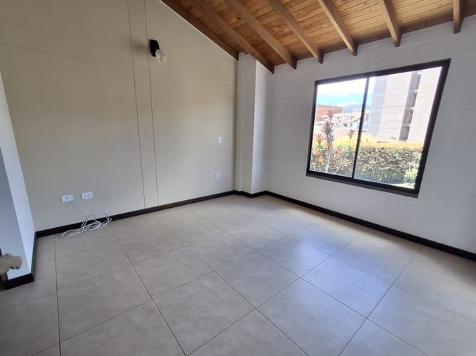 Casa de 4 alcobas en venta en Guamito, La Ceja, 164 m² · foto 20 de 24