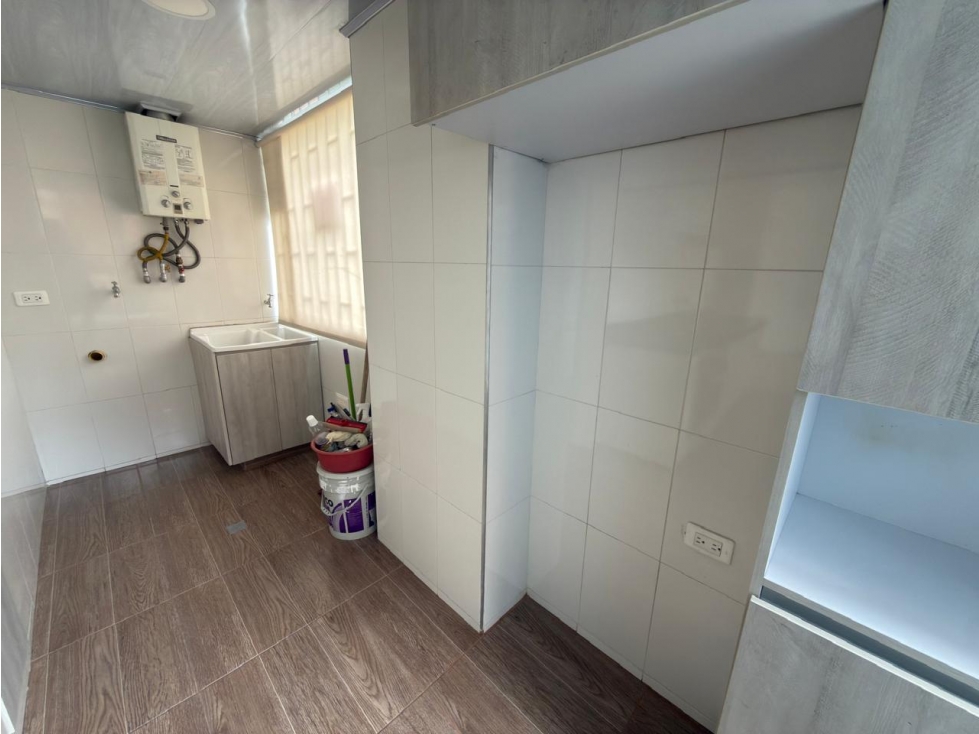 Apartamento en venta en Ciudad Salitre Oriental, Bogotá · foto 11 de 12