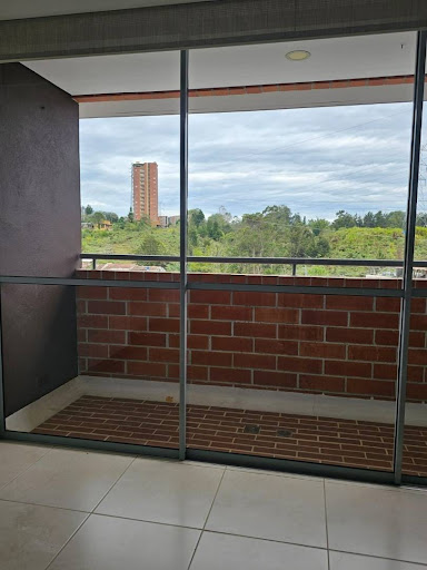 Apartamento en arriendo en Los Colegios, Rionegro · foto 2 de 17