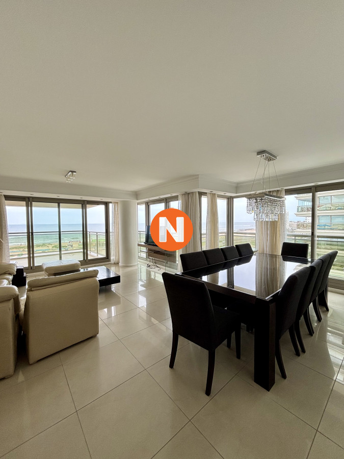 Amplio y moderno apartamento con vistas al mar · Foto 2