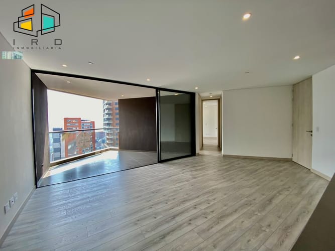 Apartamento de 2 alcobas en arriendo en El Poblado, Medellín, 81 m² · foto 6 de 22